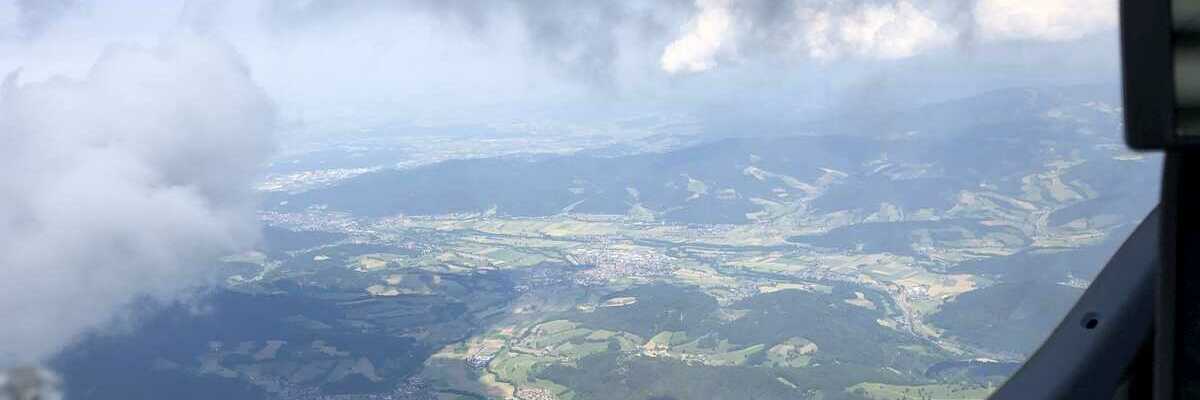 Flugwegposition um 10:31:49: Aufgenommen in der Nähe von Breisgau-Hochschwarzwald, Deutschland in 2514 Meter
